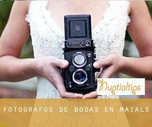 Fotógrafos de bodas en Maials